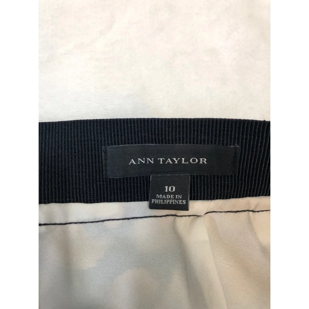 Ann Taylor Pencil Skirt Women 10 Ivory Black Tan Leopard Print Elastic Waist
